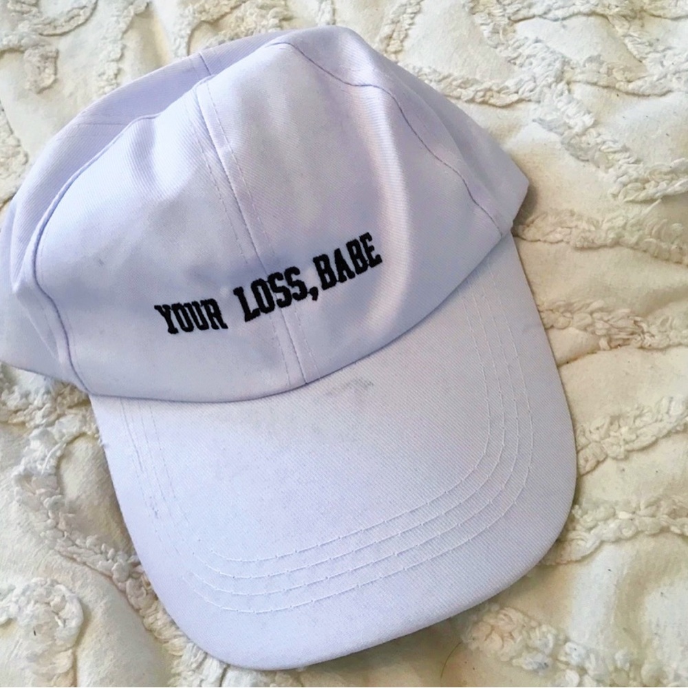 Omighty - Your Loss, Babe 🧢 sz OS